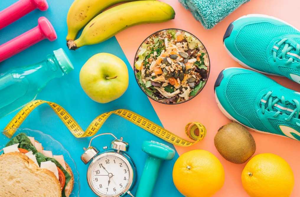 Веб-камерада сөйлесіп отырып, шешіндім.