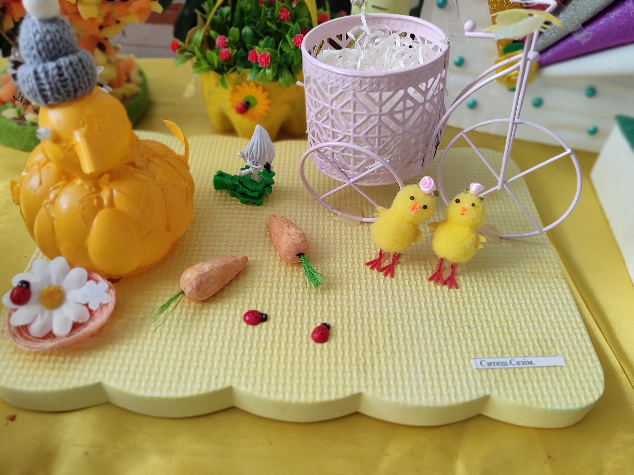 Flash Playerсіз қатты порно көру HD порно: Үлкен жопа брюнетка, сымбатты, төсекте