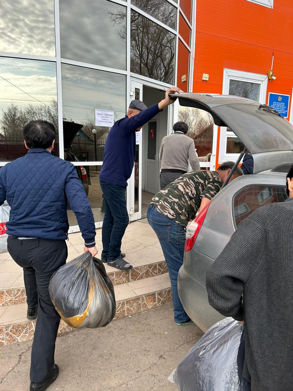 В результате паводка в пяти районах ЗКО и Уральске затопило жилые дома и  дачи.